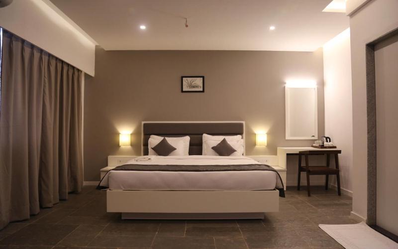 דהרוואד Hotel Dwarawata מראה חיצוני תמונה